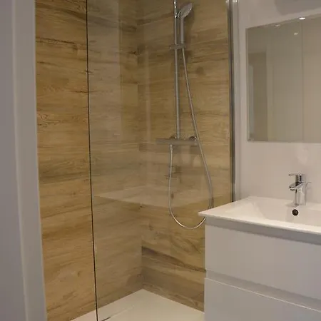 Na Starowce Grobla I *